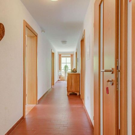 Attractive Apartment In Hainzenberg With Ski Room المظهر الخارجي الصورة