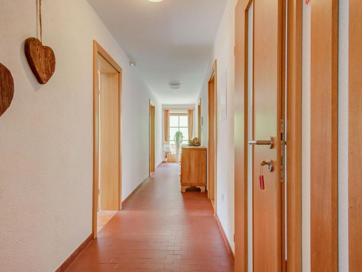Attractive Apartment In Hainzenberg With Ski Room المظهر الخارجي الصورة